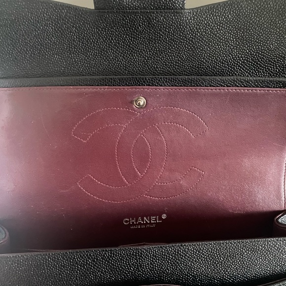 ✨Chanel Classic Caviar Jumbo Double Flap✨ - Picture 8 of 13